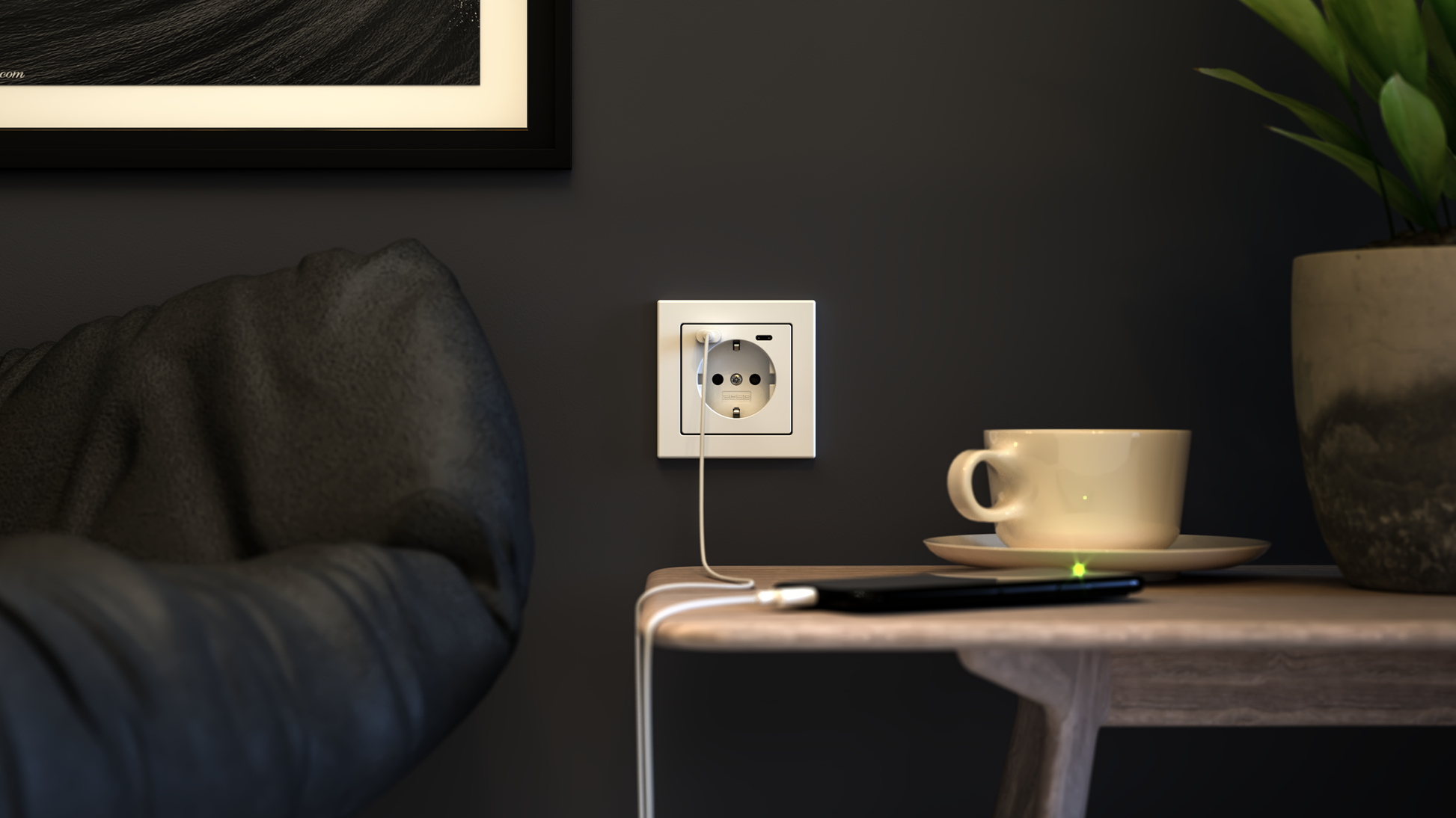InCharge Pro 15 CC, Wall Socket Outlet installed in home